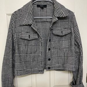 Casual plaid front buttons cropped jacket